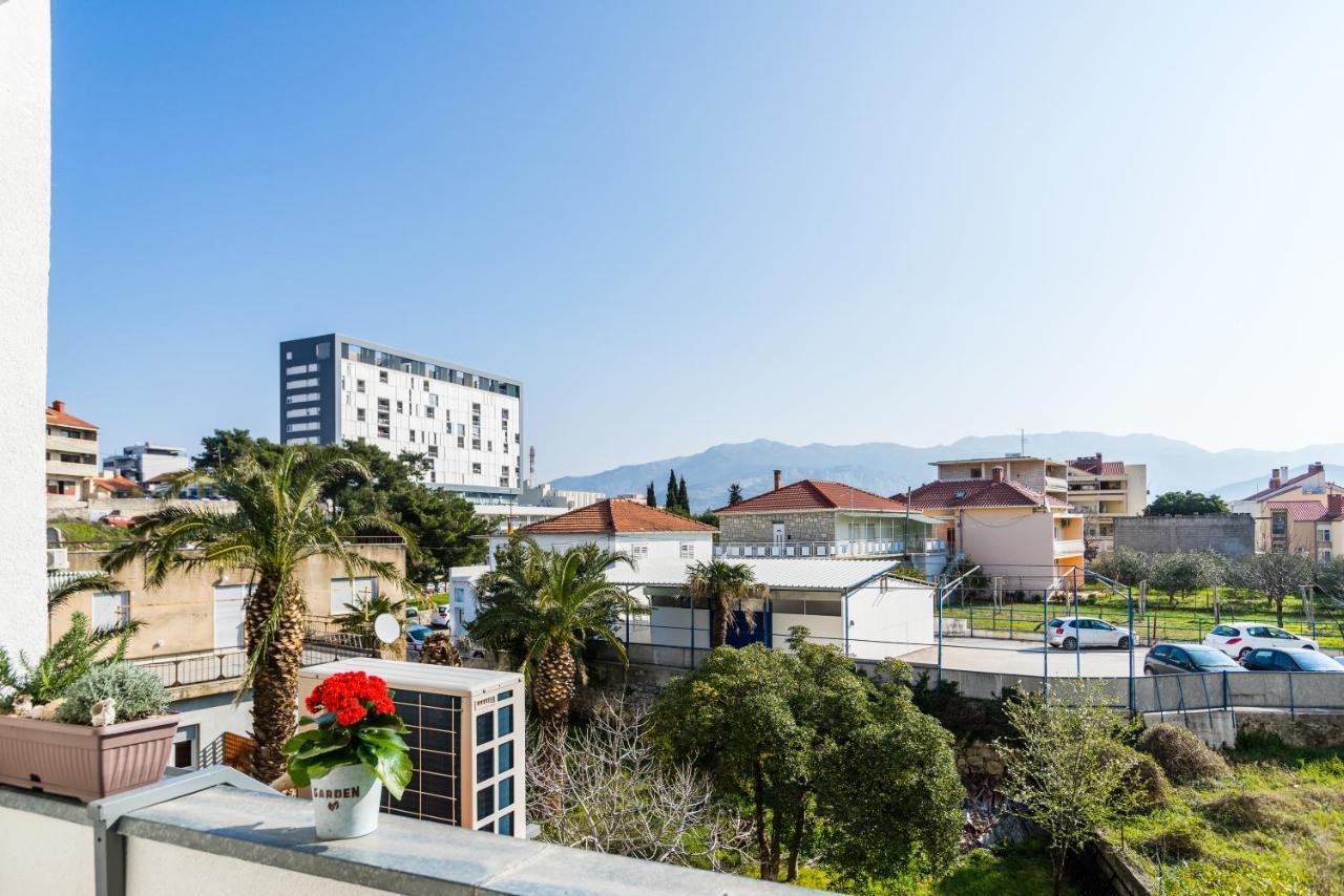 Studio Apartment Romana Split Exterior photo